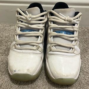 Jordan 11 Retro Low